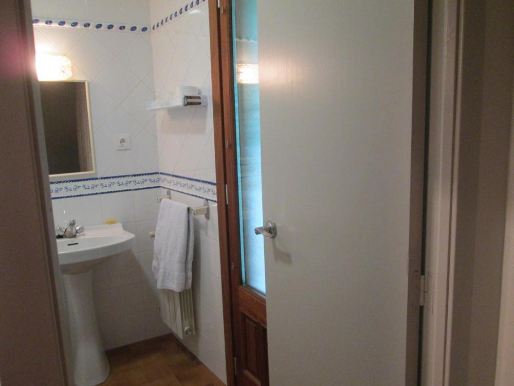 Fonda Urquizu Hotel Beceite Bilik gambar