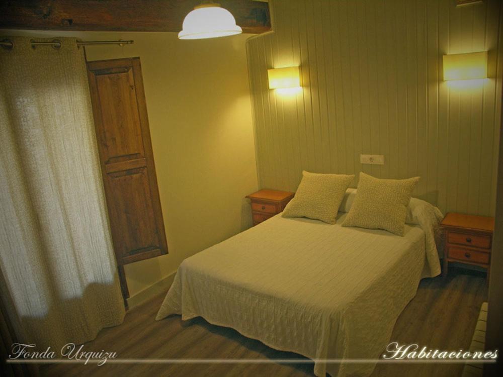 Fonda Urquizu Hotel Beceite Bilik gambar